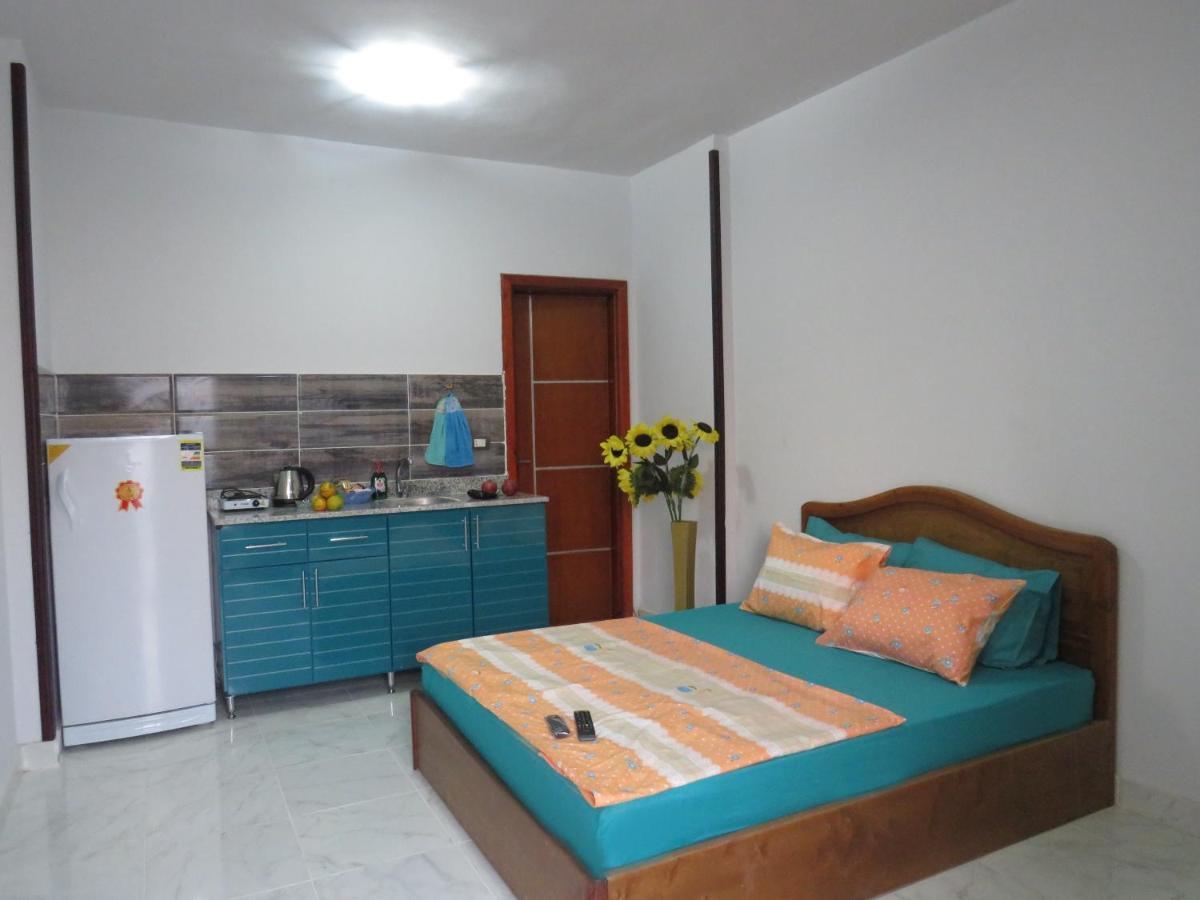 Apartment Bella Vita Near The Sea Redsealine Gurdaka Kültér fotó