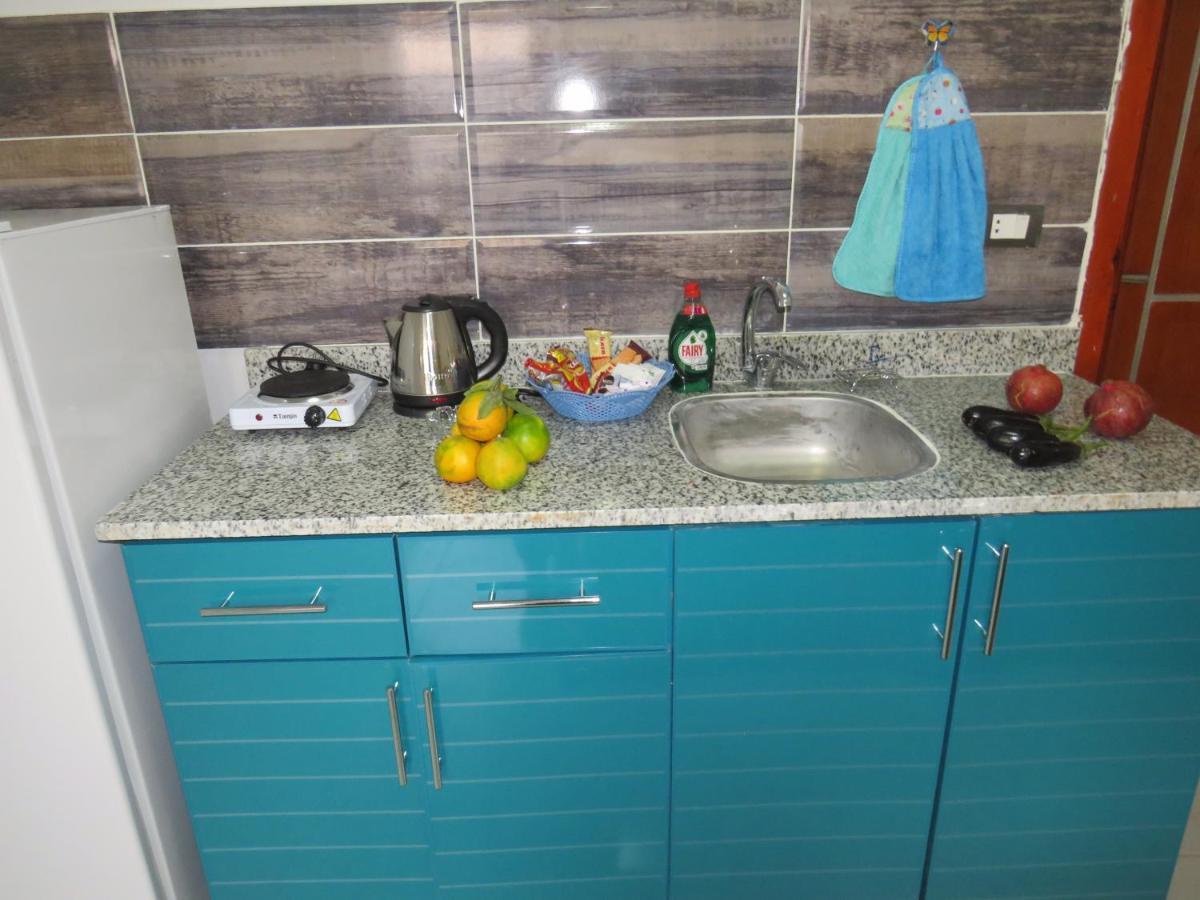 Apartment Bella Vita Near The Sea Redsealine Gurdaka Kültér fotó