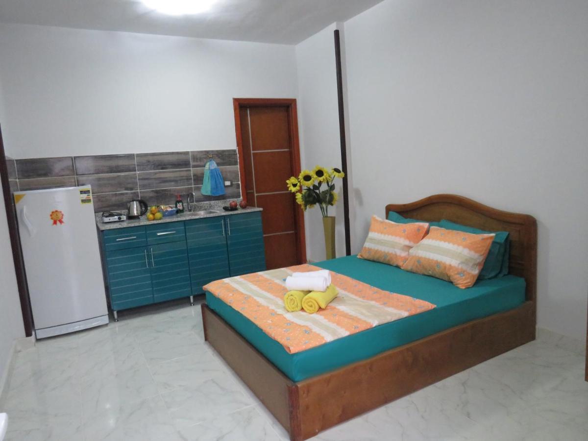 Apartment Bella Vita Near The Sea Redsealine Gurdaka Kültér fotó