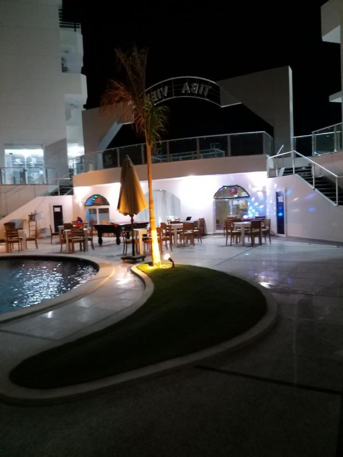 Apartment Bella Vita Near The Sea Redsealine Gurdaka Kültér fotó
